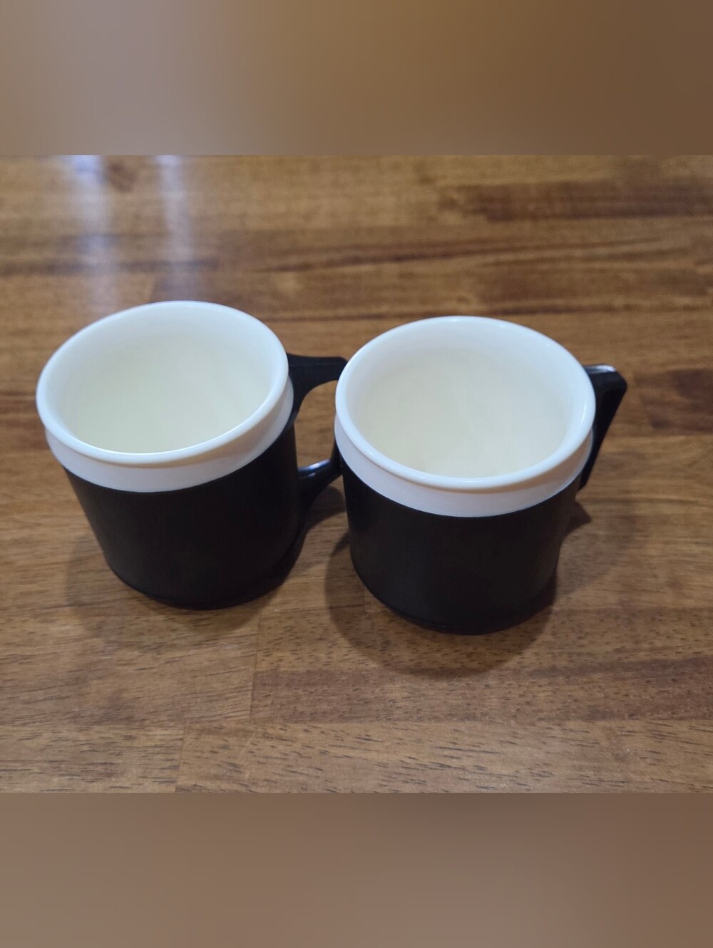 Vintage Aladdin Coffee Mugs
